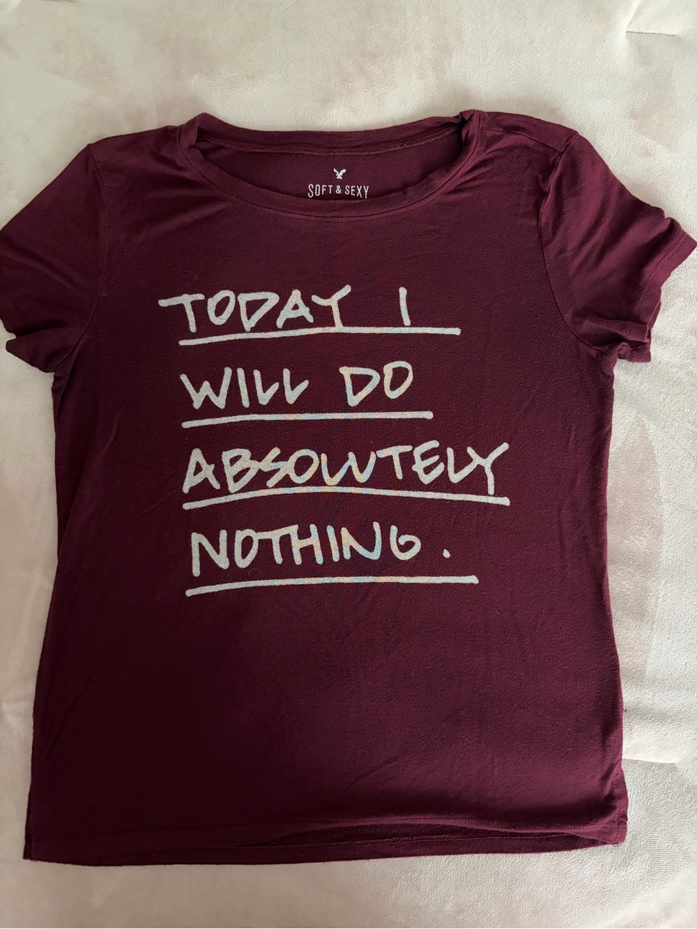 American Eagle Outfitters Burgundy Graphic Short Sleeve Tee